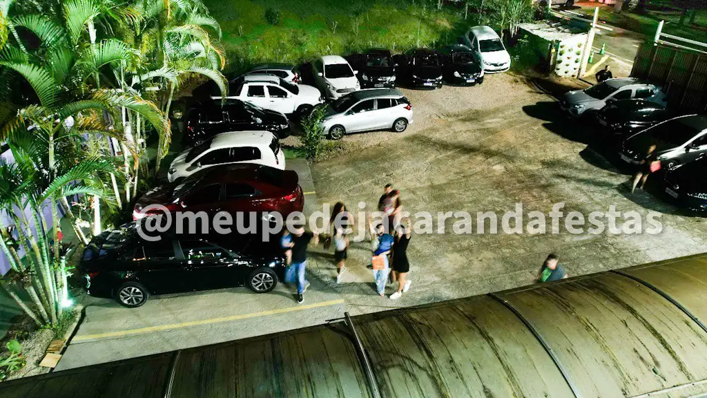 Estacionamento próprio